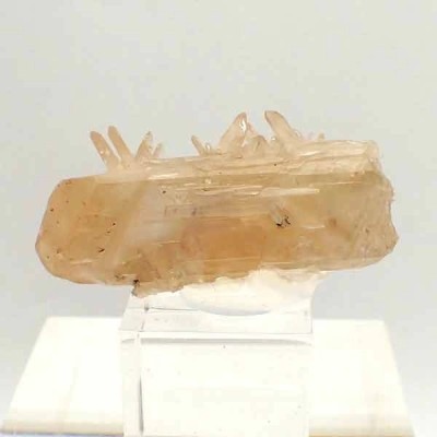  Cerusita