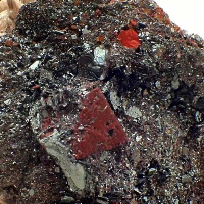 Zunyita Zunyita