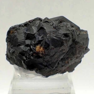 Granate Andradita (melanita)