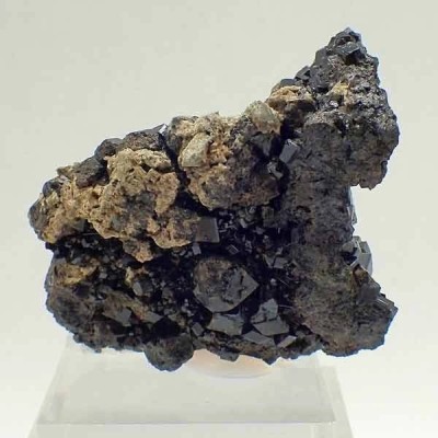 Andradita var. Melanita Andradita var. Melanita