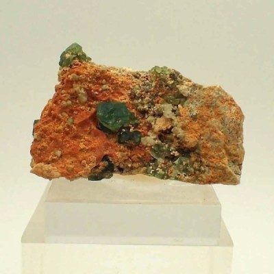 Andradita var. demantoide Andradita var. demantoide