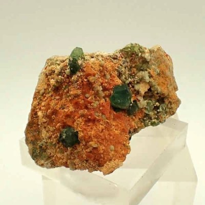 Andradita var. demantoide Andradita var. demantoide