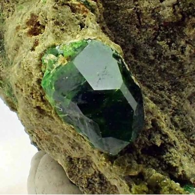 Andradita var. Demantoide Andradita var. Demantoide