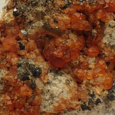 Granate var. Espesartina Granate var. Espesartina