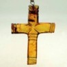 Cruz de  ámbar